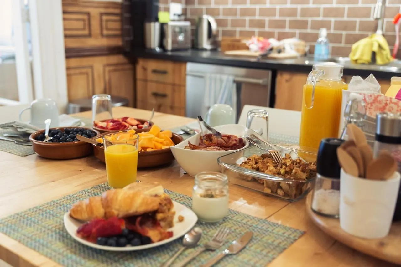 Bed & Breakfast Bed And Breakfast Du Village Bbv Montreal