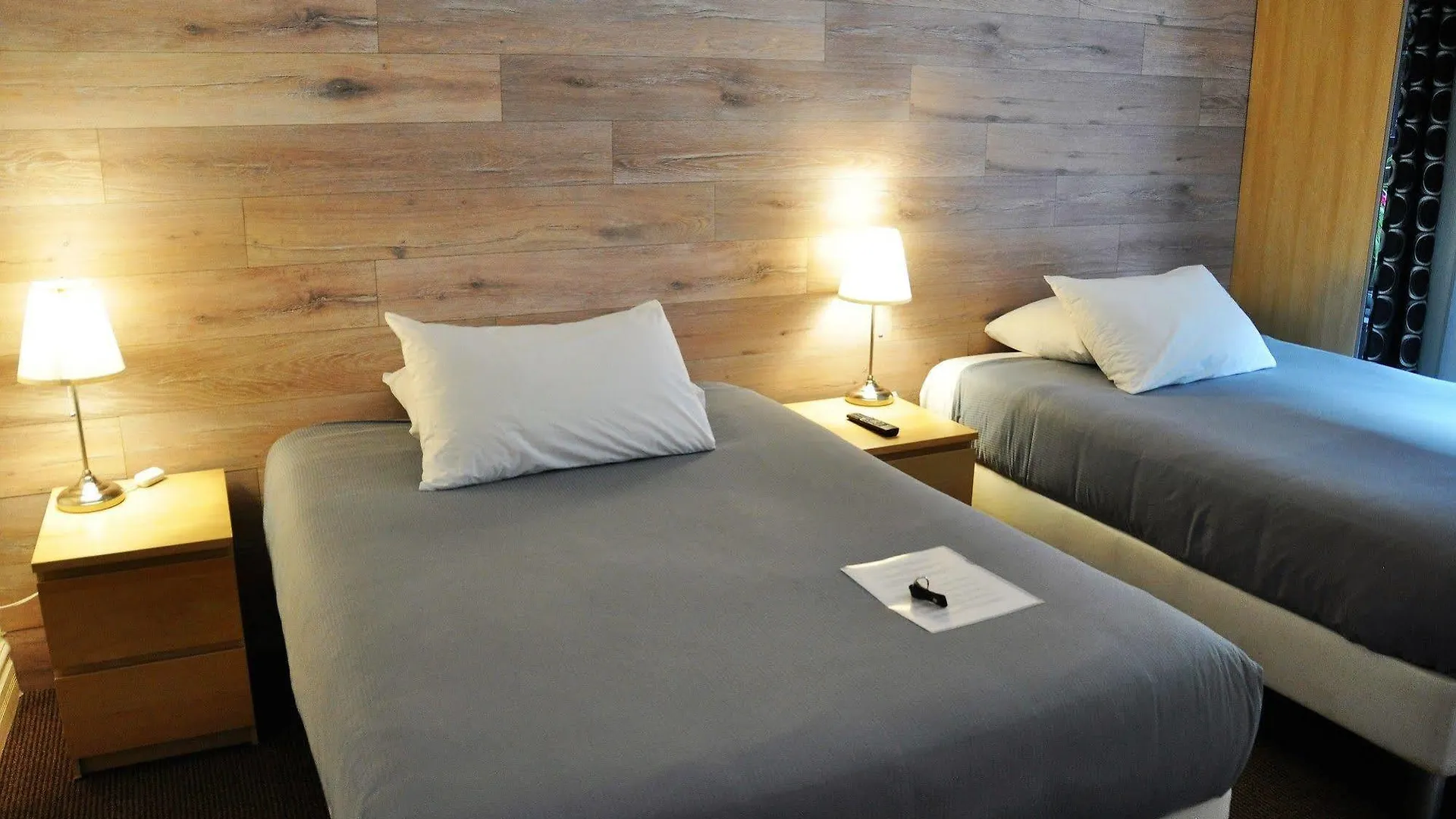 Bed And Breakfast Du Village Bbv Montreal 3*,  Canada